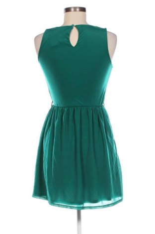 Rochie Pull&Bear, Mărime S, Culoare Verde, Preț 29,99 Lei