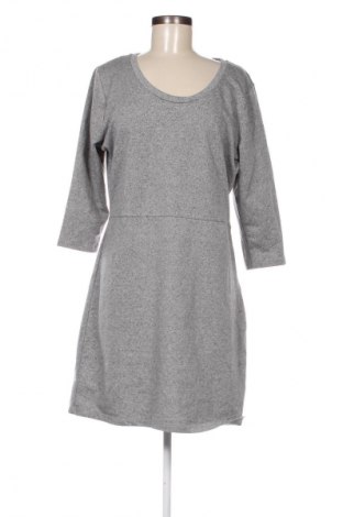 Kleid True, Größe XL, Farbe Grau, Preis € 5,99