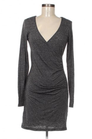 Kleid Velvet, Größe S, Farbe Grau, Preis € 5,99