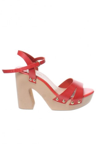 Sandalen Stradivarius, Größe 37, Farbe Rot, Preis € 13,26