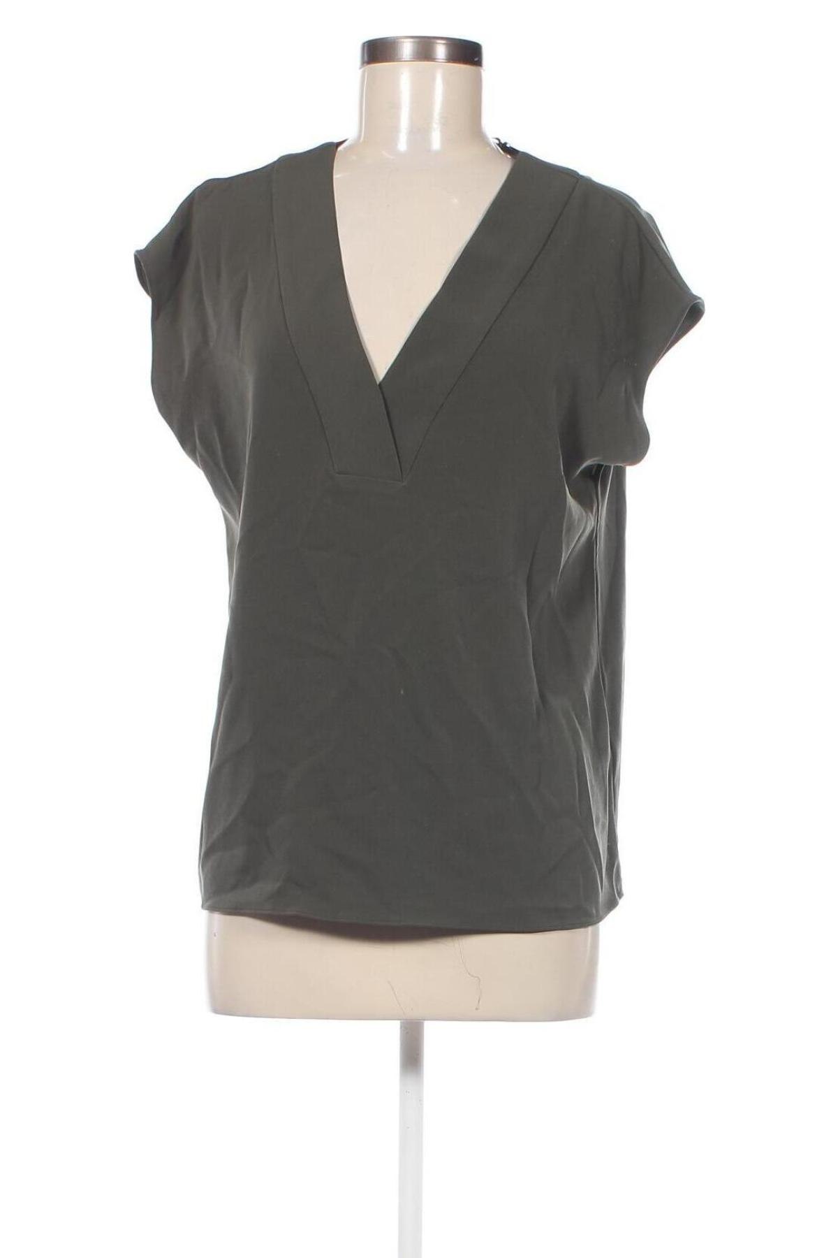 Damen Shirt H&M, Größe M, Farbe Grün, Preis 4,99 €