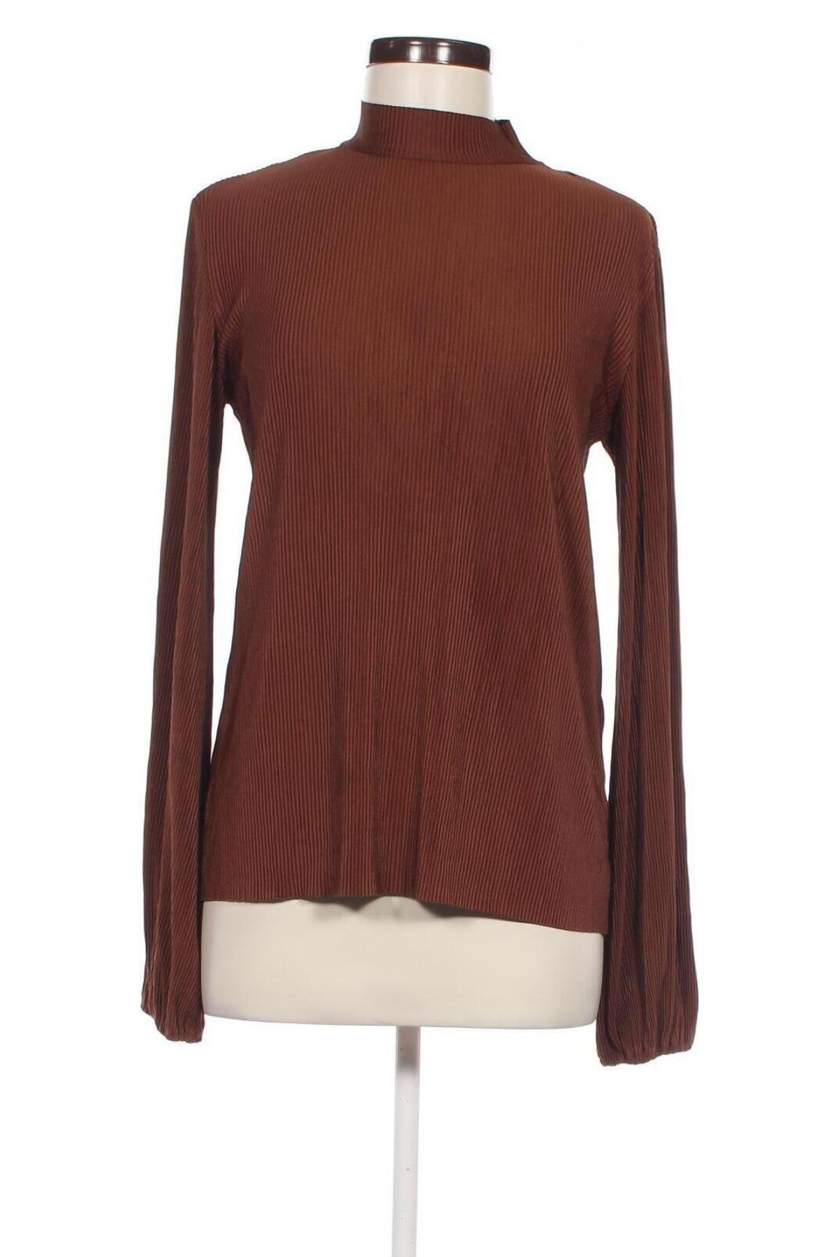 Damen Shirt Stradivarius, Größe L, Farbe Braun, Preis 3,99 €