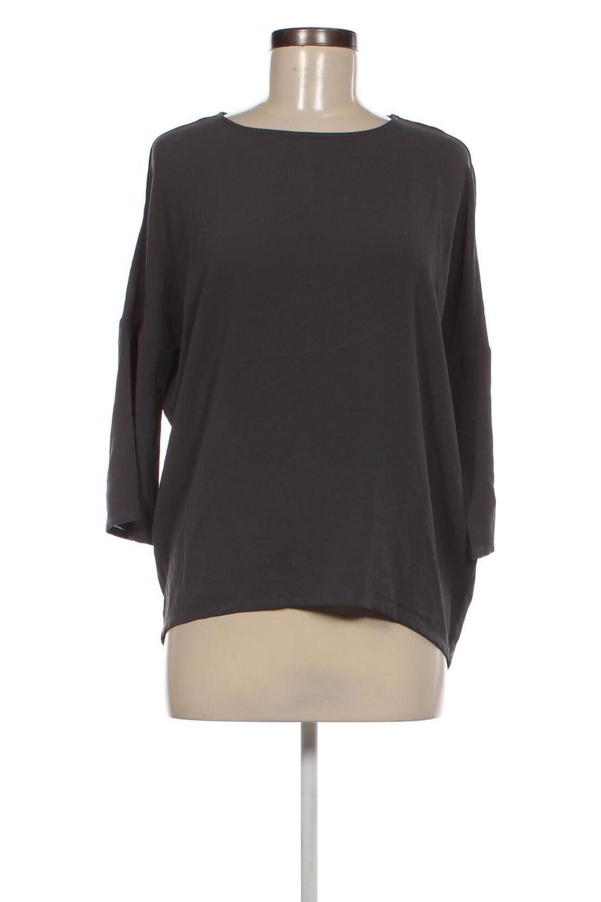 Damen Shirt Vero Moda, Größe XS, Farbe Grau, Preis € 4,49