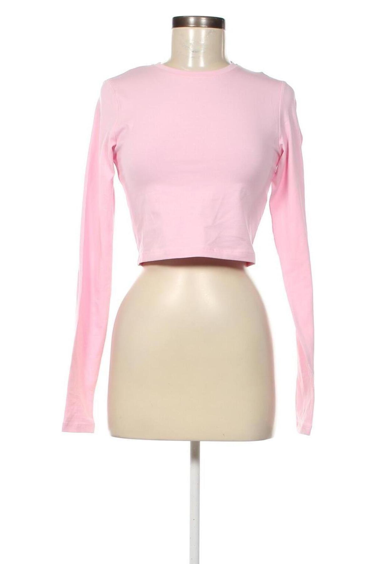 Damen Shirt Weekday, Größe M, Farbe Rosa, Preis 23,71 €