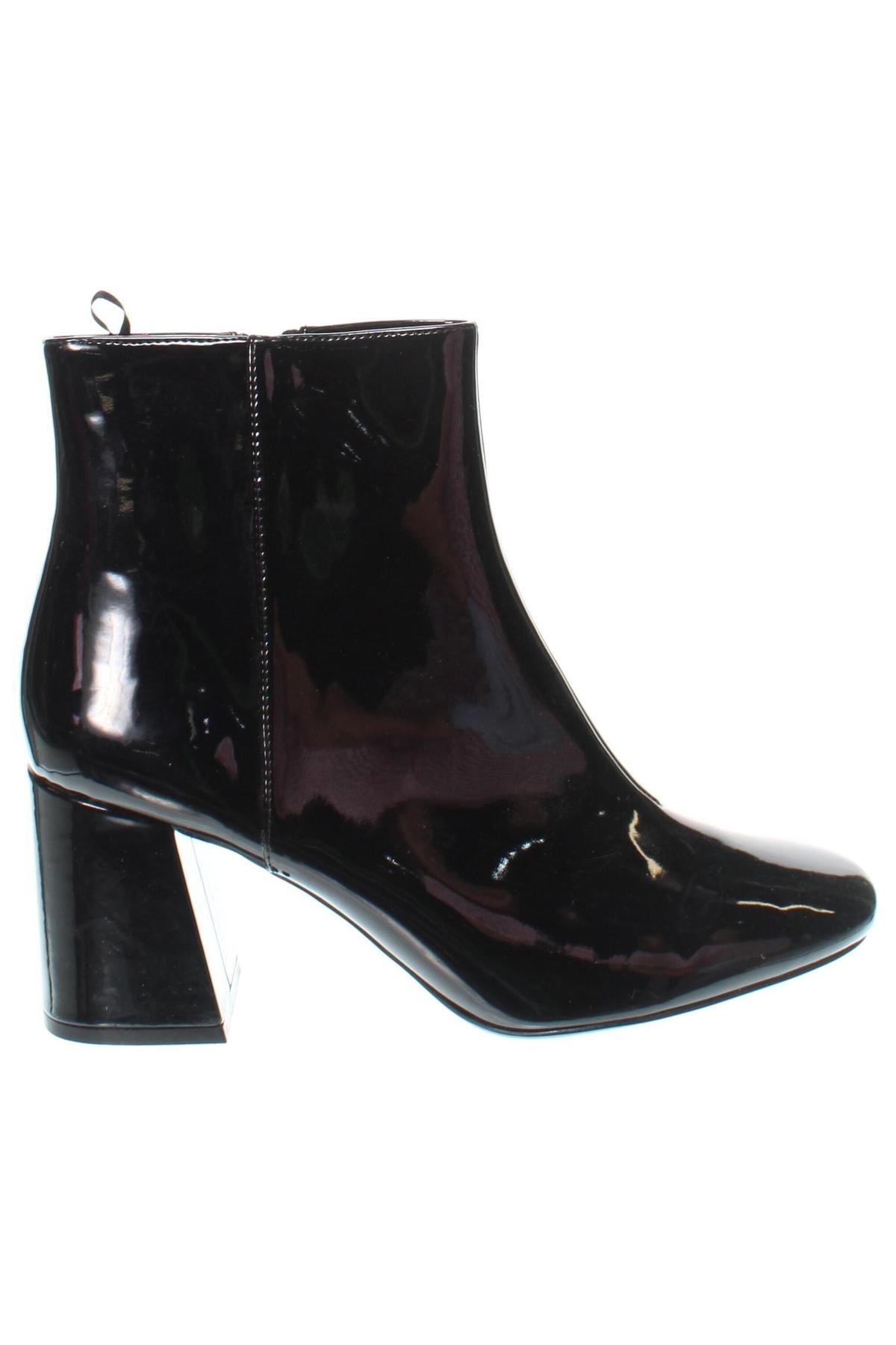 Botine de damă Monki, Mărime 40, Culoare Negru, Preț 114,24 Lei