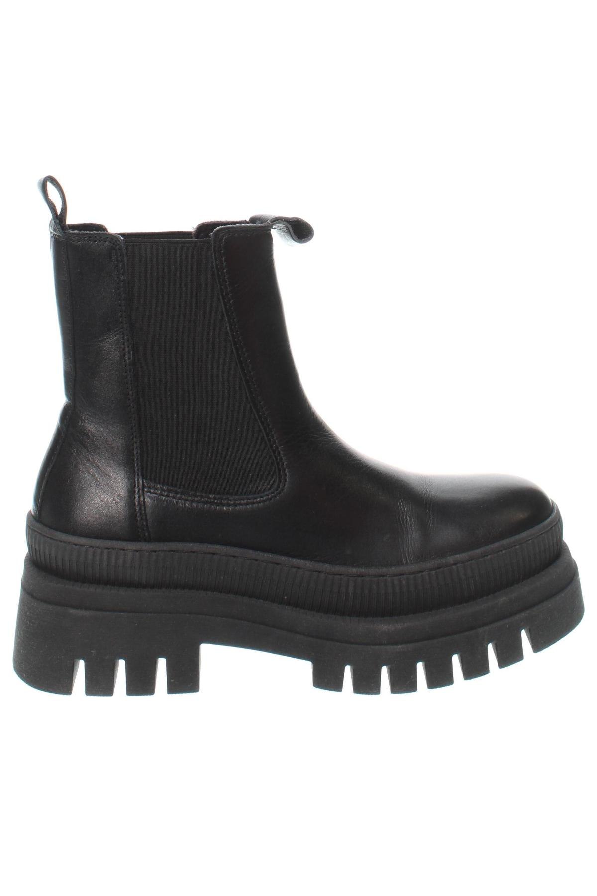 Botine de damă Tamaris, Mărime 37, Culoare Negru, Preț 283,99 Lei