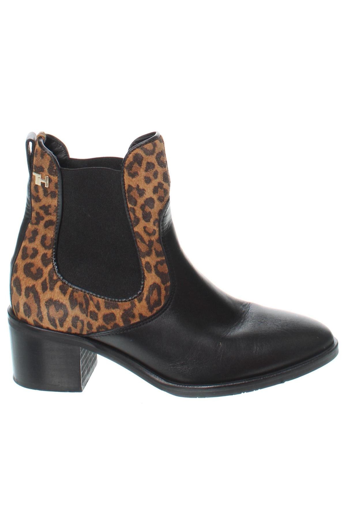 Botine de damă Tommy Hilfiger, Mărime 36, Culoare Negru, Preț 195,00 Lei