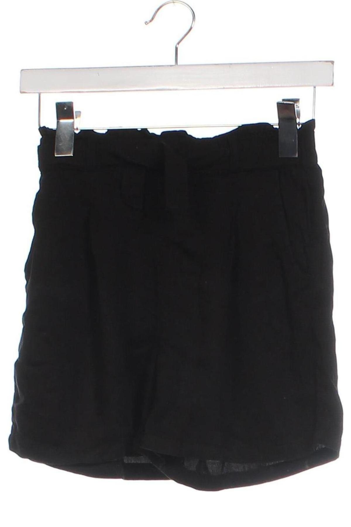 Pantaloni scurți pentru copii LC Waikiki, Mărime 11-12y/ 152-158 cm, Culoare Negru, Preț 14,99 Lei