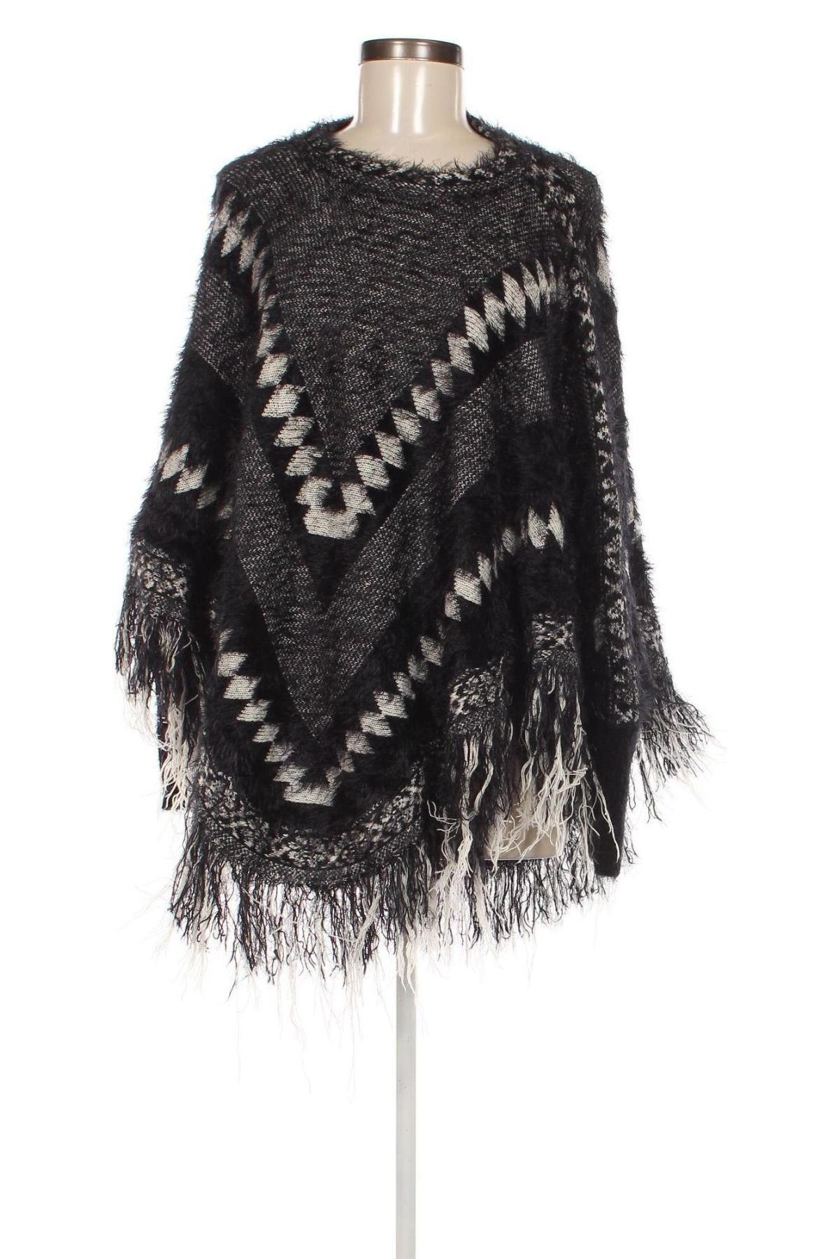 Poncho, Mărime M, Culoare Negru, Preț 43,99 Lei