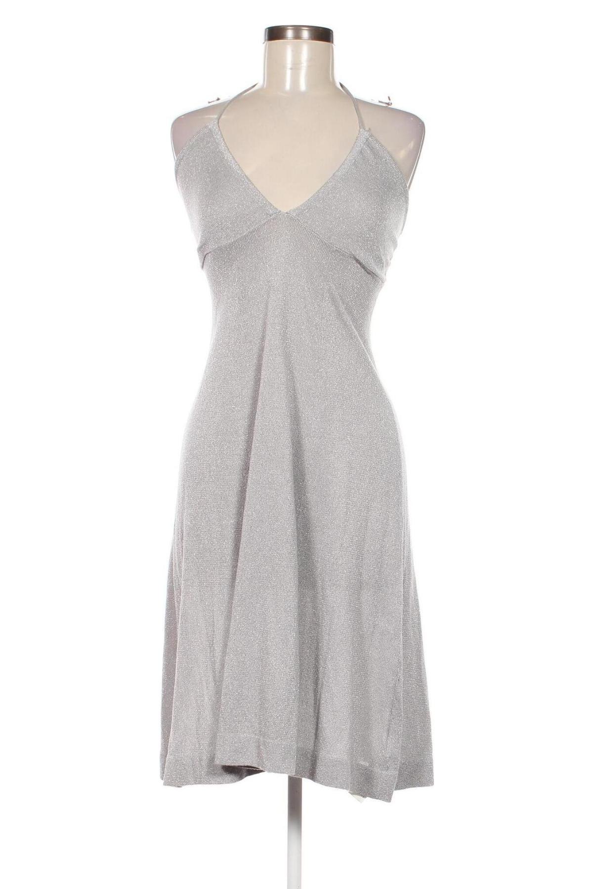 Kleid Bershka, Größe M, Farbe Silber, Preis 8,66 €