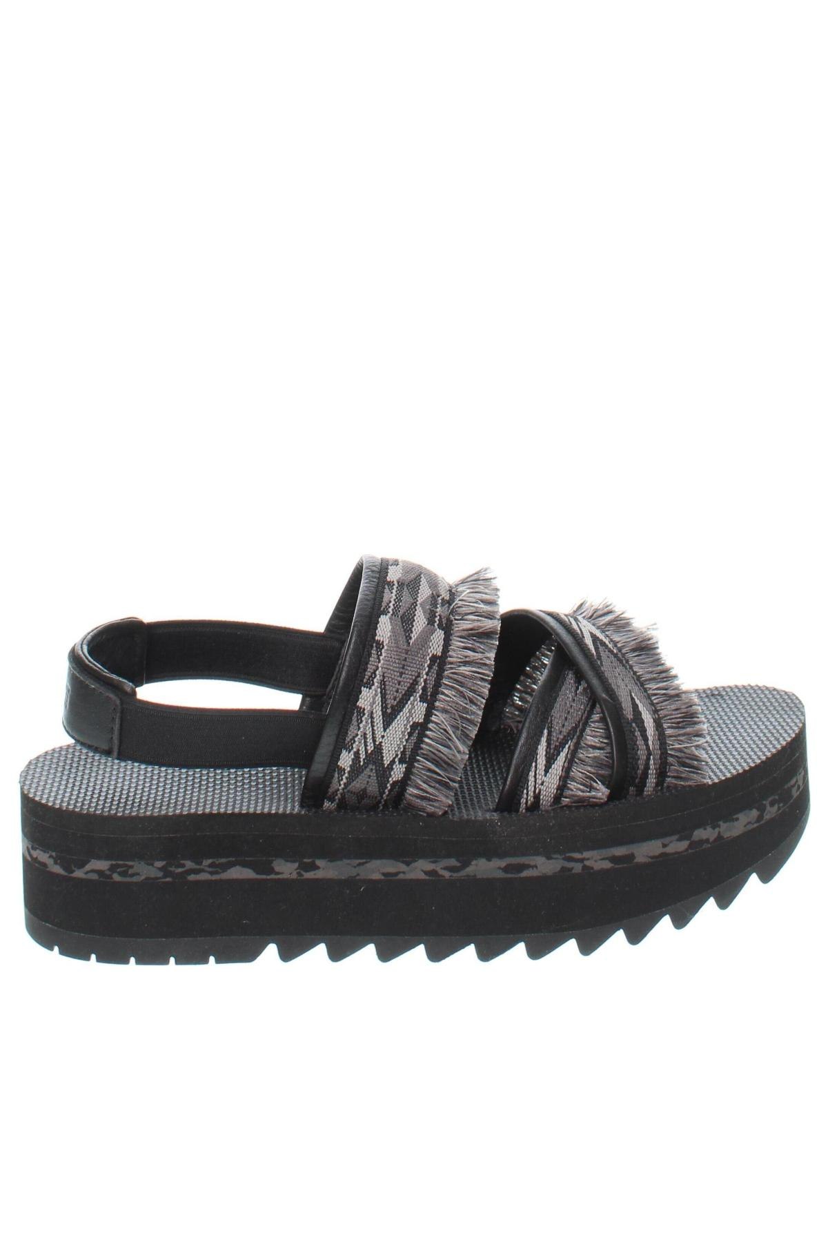 Sandale Teva, Mărime 40, Culoare Negru, Preț 305,99 Lei