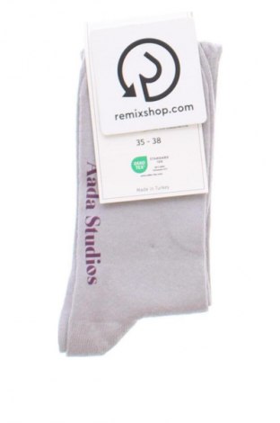 Socken Aada Studios, Größe S, Farbe Grau, Preis 11,99 €