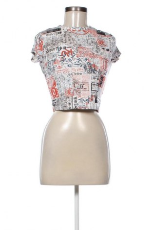 Dámská halenka Bershka, Velikost M, Barva Vícebarevné, Cena  241,00 Kč