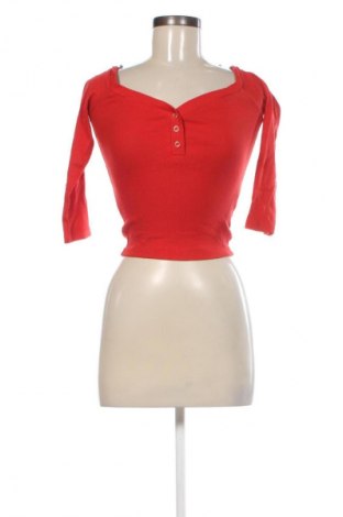 Dámská halenka Bershka, Velikost XS, Barva Červená, Cena  309,00 Kč