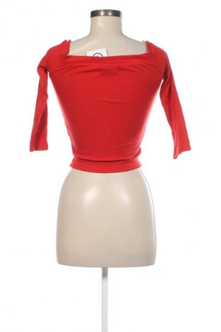 Dámská halenka Bershka, Velikost XS, Barva Červená, Cena  309,00 Kč
