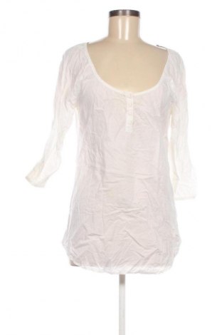 Damen Shirt Bershka, Größe S, Farbe Weiß, Preis 13,99 €