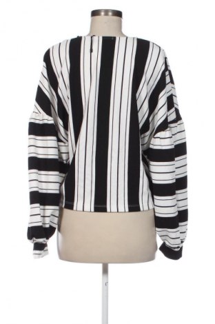 Bluză de femei Bershka, Mărime M, Culoare Multicolor, Preț 31,99 Lei