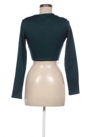 Damen Shirt Bershka, Größe S, Farbe Grün, Preis € 12,60