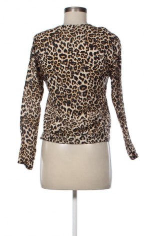 Damen Shirt Bershka, Größe XS, Farbe Mehrfarbig, Preis 9,99 €