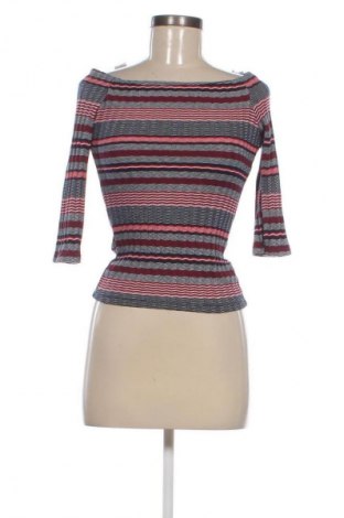 Damen Shirt Bershka, Größe M, Farbe Mehrfarbig, Preis € 6,99