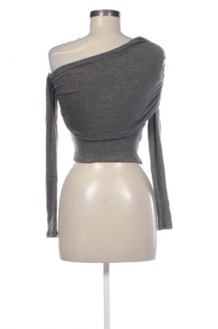 Dámska blúza Bershka, Veľkosť S, Farba Sivá, Cena  4,95 €