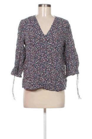 Damen Shirt Esprit, Größe M, Farbe Mehrfarbig, Preis 23,99 €