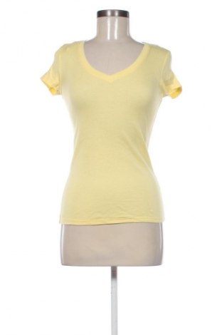 Dámská halenka Essentials, Velikost S, Barva Žlutá, Cena  394,00 Kč