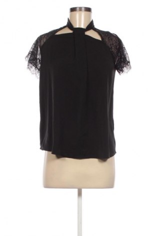 Dámská halenka Guess, Velikost XS, Barva Černá, Cena  734,00 Kč