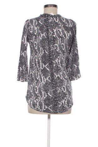 Dámská halenka H&M, Velikost M, Barva Vícebarevné, Cena  169,00 Kč
