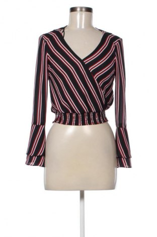 Damen Shirt H&M Divided, Größe XS, Farbe Mehrfarbig, Preis 7,97 €
