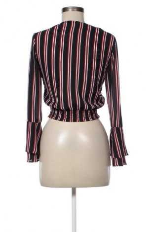 Damen Shirt H&M Divided, Größe XS, Farbe Mehrfarbig, Preis 7,97 €