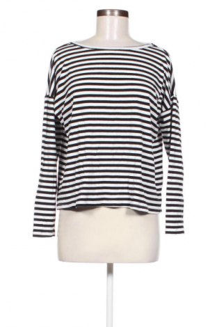 Bluză de femei My Essential Wardrobe, Mărime M, Culoare Multicolor, Preț 77,99 Lei