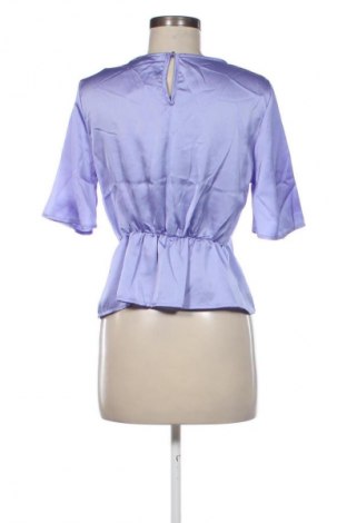 Damen Shirt NEW COLLECTION, Größe M, Farbe Lila, Preis € 13,81