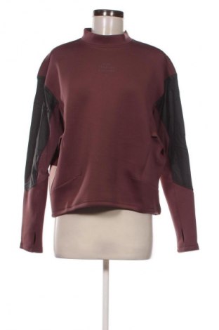 Dámská halenka Nike, Velikost M, Barva Červená, Cena  549,00 Kč