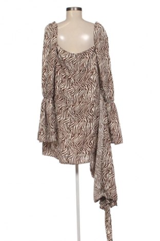 Damen Shirt Pretty Little Thing, Größe XL, Farbe Mehrfarbig, Preis € 5,99