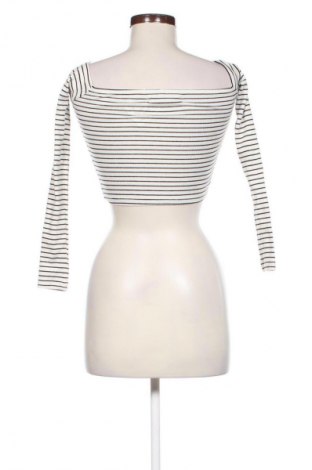 Bluză de femei Pull&Bear, Mărime XS, Culoare Multicolor, Preț 50,00 Lei