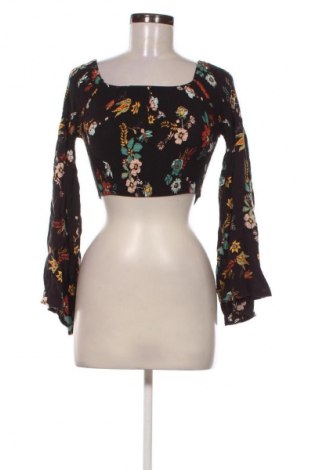 Dámská halenka Pull&Bear, Velikost S, Barva Vícebarevné, Cena  309,00 Kč