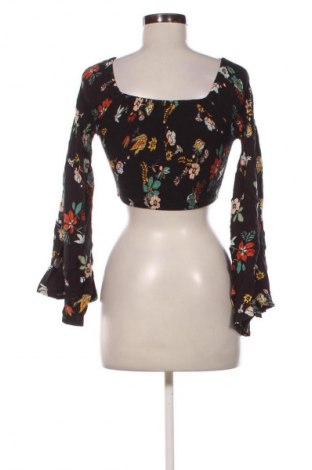 Dámská halenka Pull&Bear, Velikost S, Barva Vícebarevné, Cena  309,00 Kč