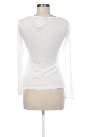 Damen Shirt Pull&Bear, Größe M, Farbe Weiß, Preis € 13,99