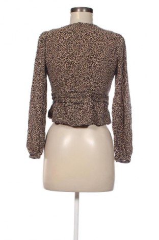 Damen Shirt Pull&Bear, Größe M, Farbe Mehrfarbig, Preis € 13,99