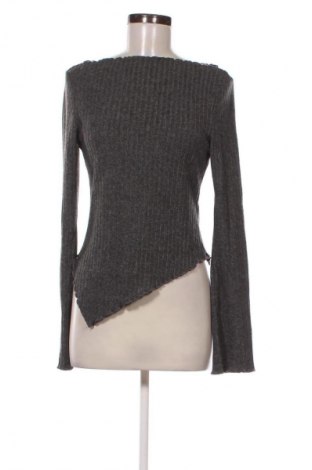 Damen Shirt Review, Größe L, Farbe Grau, Preis 53,99 €