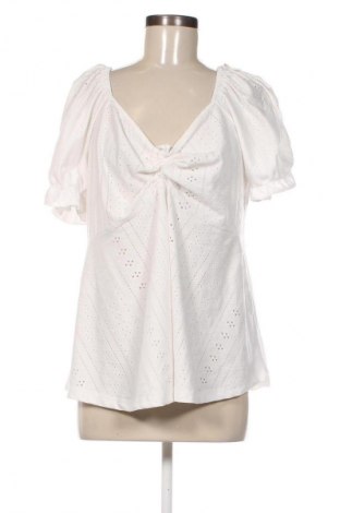 Damen Shirt SHEIN, Größe 4XL, Farbe Weiß, Preis 12,99 €