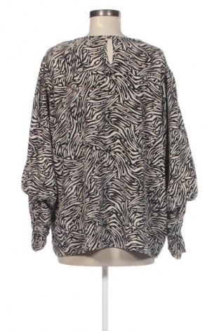 Damen Shirt Soon, Größe XXL, Farbe Mehrfarbig, Preis € 4,99