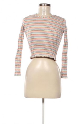 Damen Shirt Stradivarius, Größe M, Farbe Mehrfarbig, Preis € 6,99
