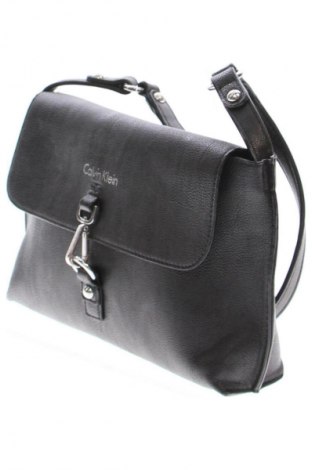 Damentasche Calvin Klein, Farbe Schwarz, Preis € 65,98