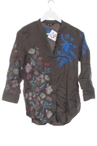 Дамска риза Desigual, Размер XS, Цвят Зелен, Цена 55,99 лв.