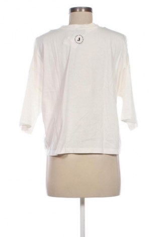 Γυναικείο t-shirt Ana Johnson, Μέγεθος XL, Χρώμα Λευκό, Τιμή 26,99 €
