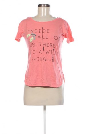Γυναικείο t-shirt Bershka, Μέγεθος S, Χρώμα Ρόζ , Τιμή 10,99 €