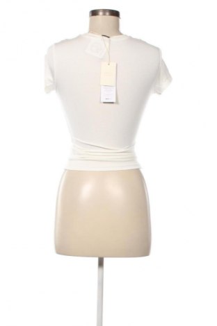 Damski T-shirt Gina Tricot, Rozmiar XS, Kolor Czarny, Cena 101,99 zł