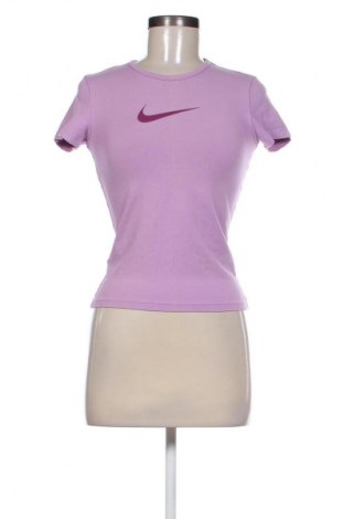 Damen T-Shirt Nike, Größe XS, Farbe Lila, Preis € 37,42